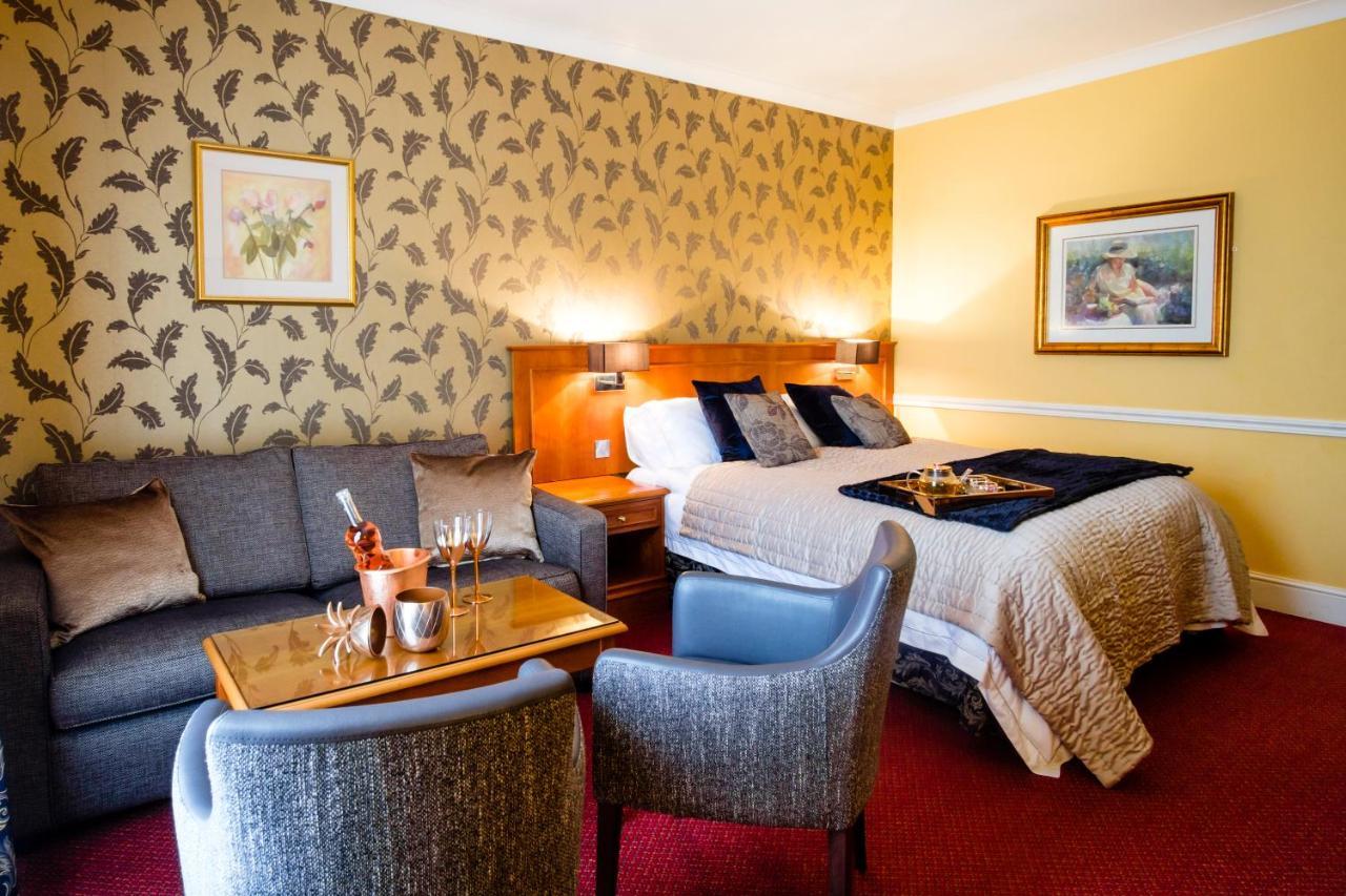 The Gretna Chase Hotel Экстерьер фото